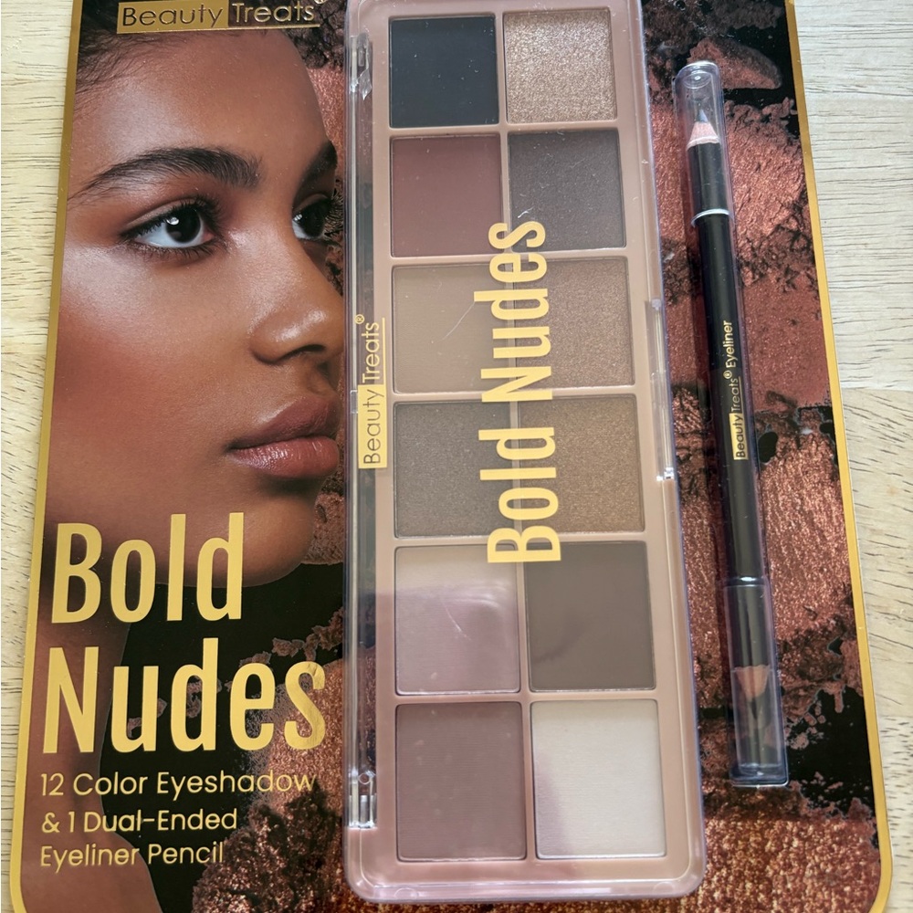 Cream and Brown Eyeshadow Palette for Versatile Looks